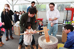 兵庫で家を建てた後の餅つき