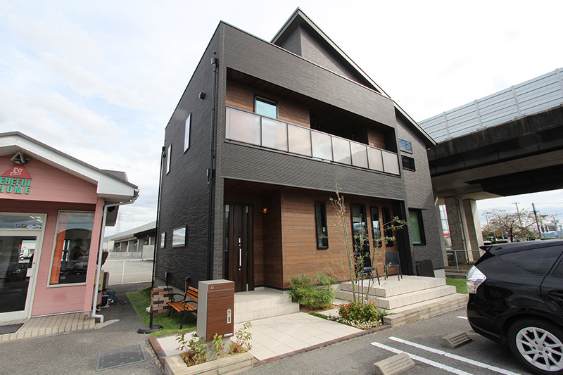 アイフルホーム住宅展示場 龍野店 外観